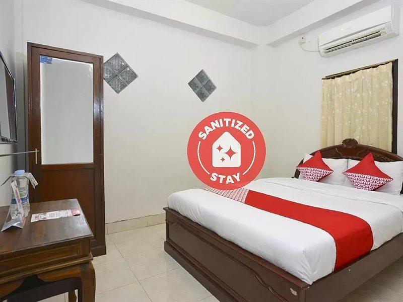 Oyo 586 Hotel Wijaya Kalasan Eksteriør billede