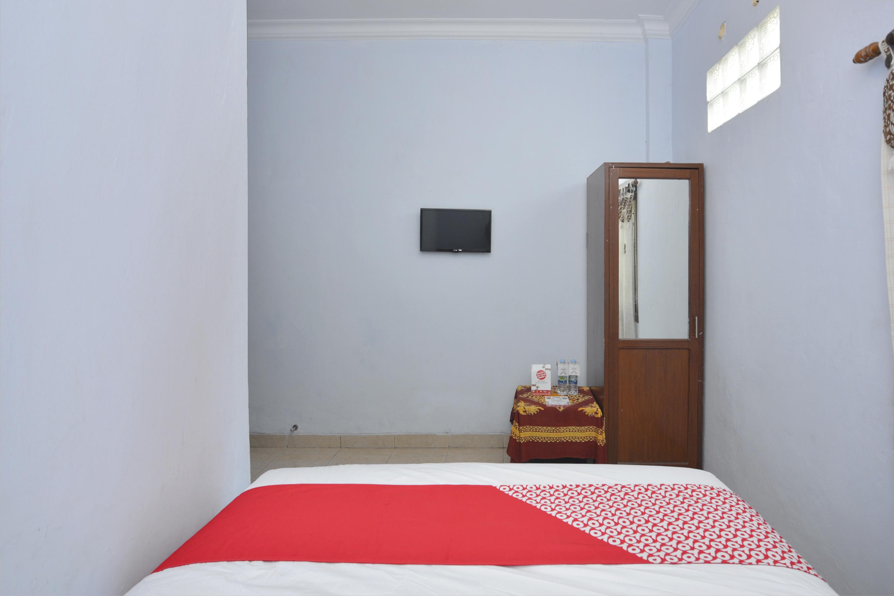 Oyo 586 Hotel Wijaya Kalasan Eksteriør billede
