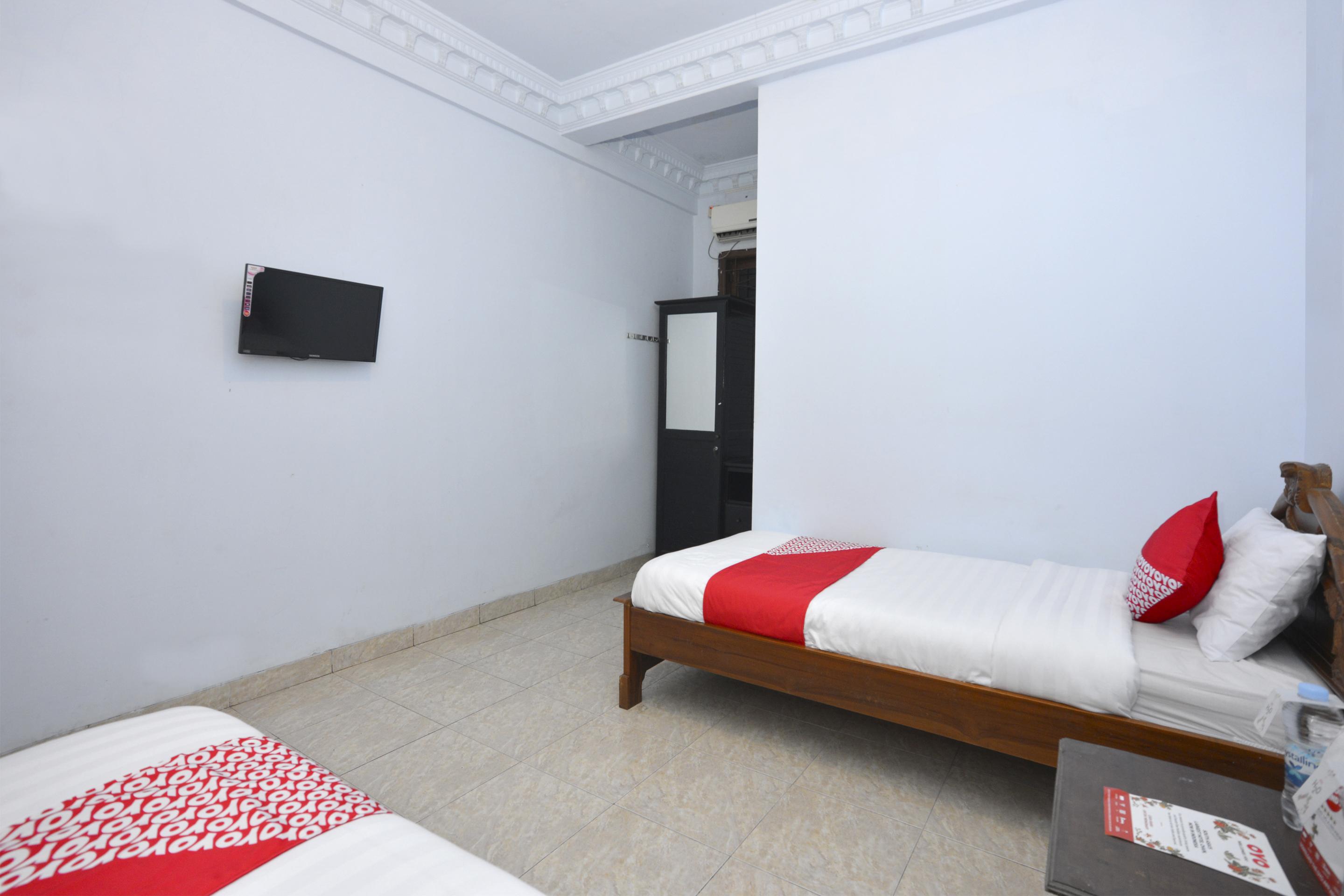 Oyo 586 Hotel Wijaya Kalasan Eksteriør billede